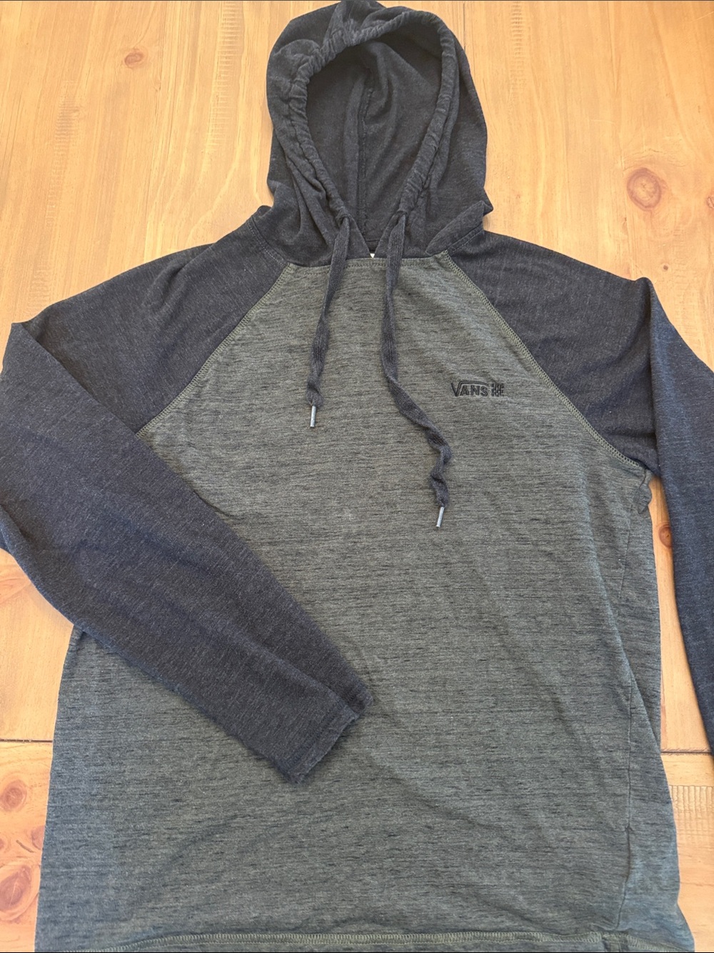 Vans Men’s Classic 100% Cotton Lightweight Hooded Pullover
